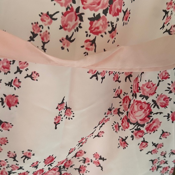 Morgan Lane Pink Floral Robe - Picture 7 of 7